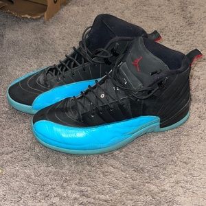 Men’s Jordan sneakers